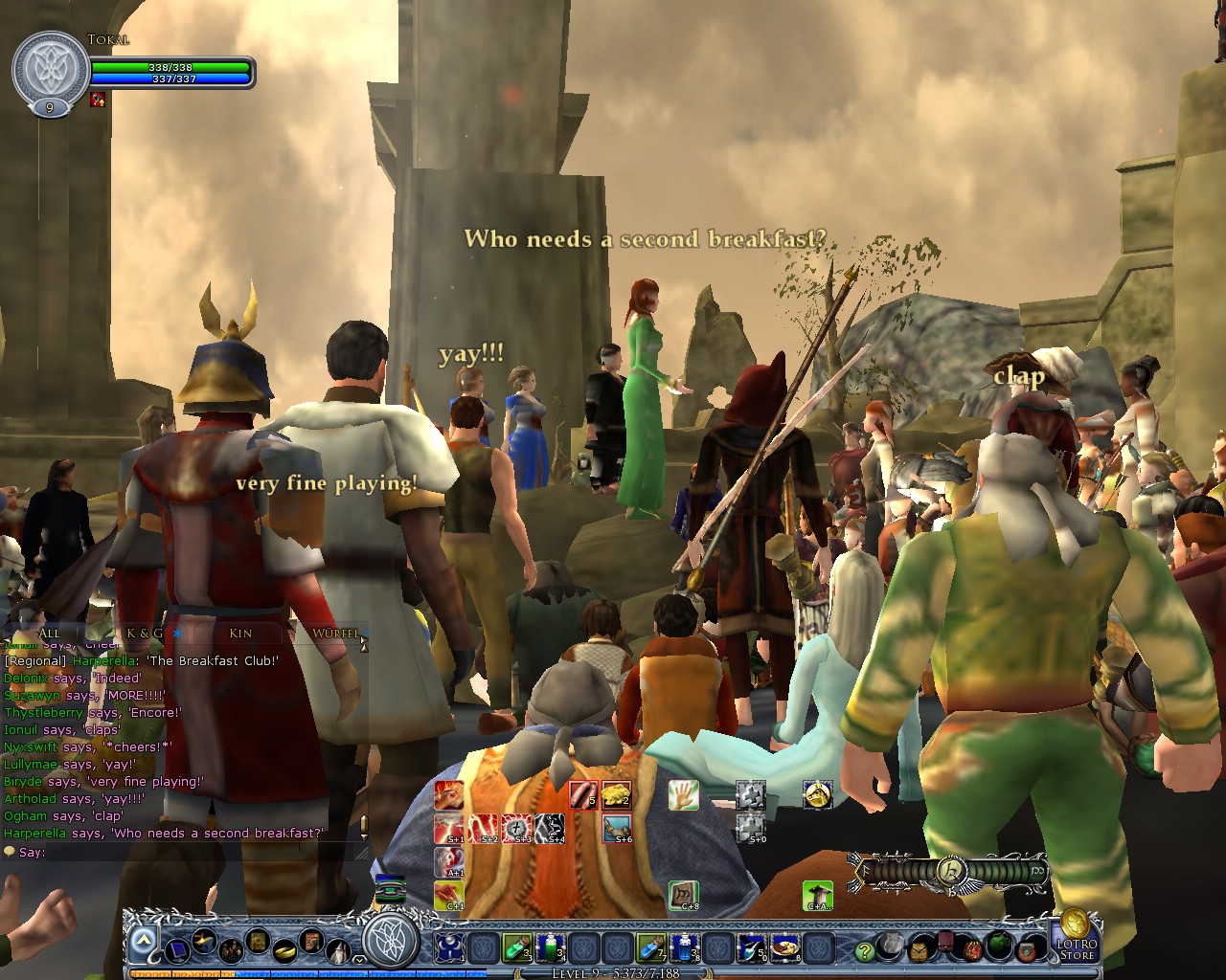 Image: The band leader of the "Breakfast Club" is back