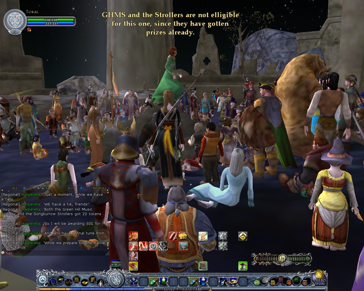 Image: Harperella announcing the first winners this evening 02