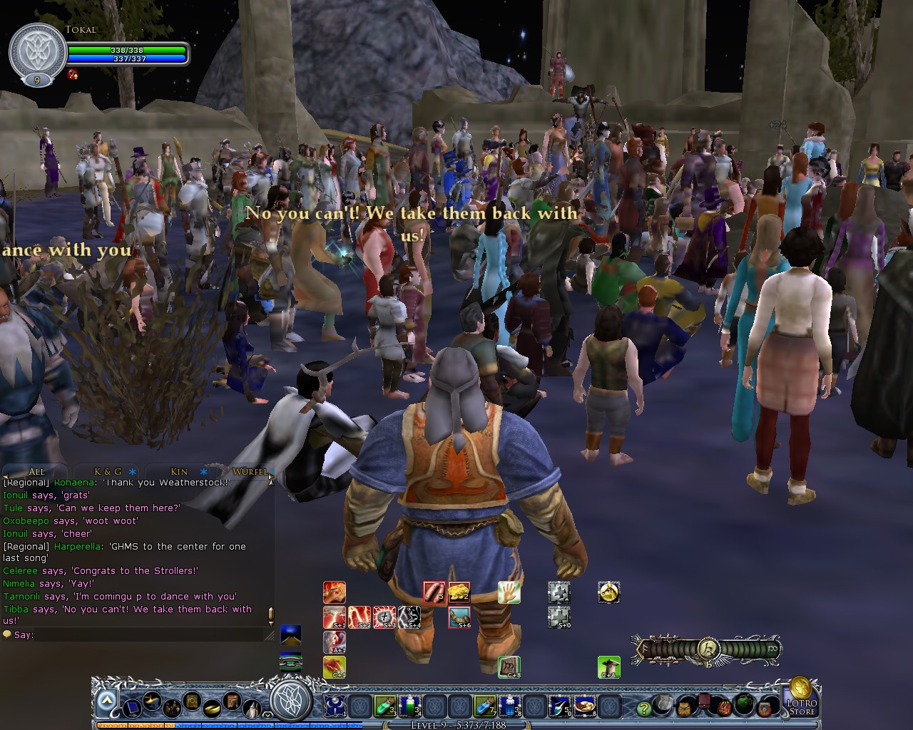 Image: The bands arrange for the last tune and the Battle of the Bands 01