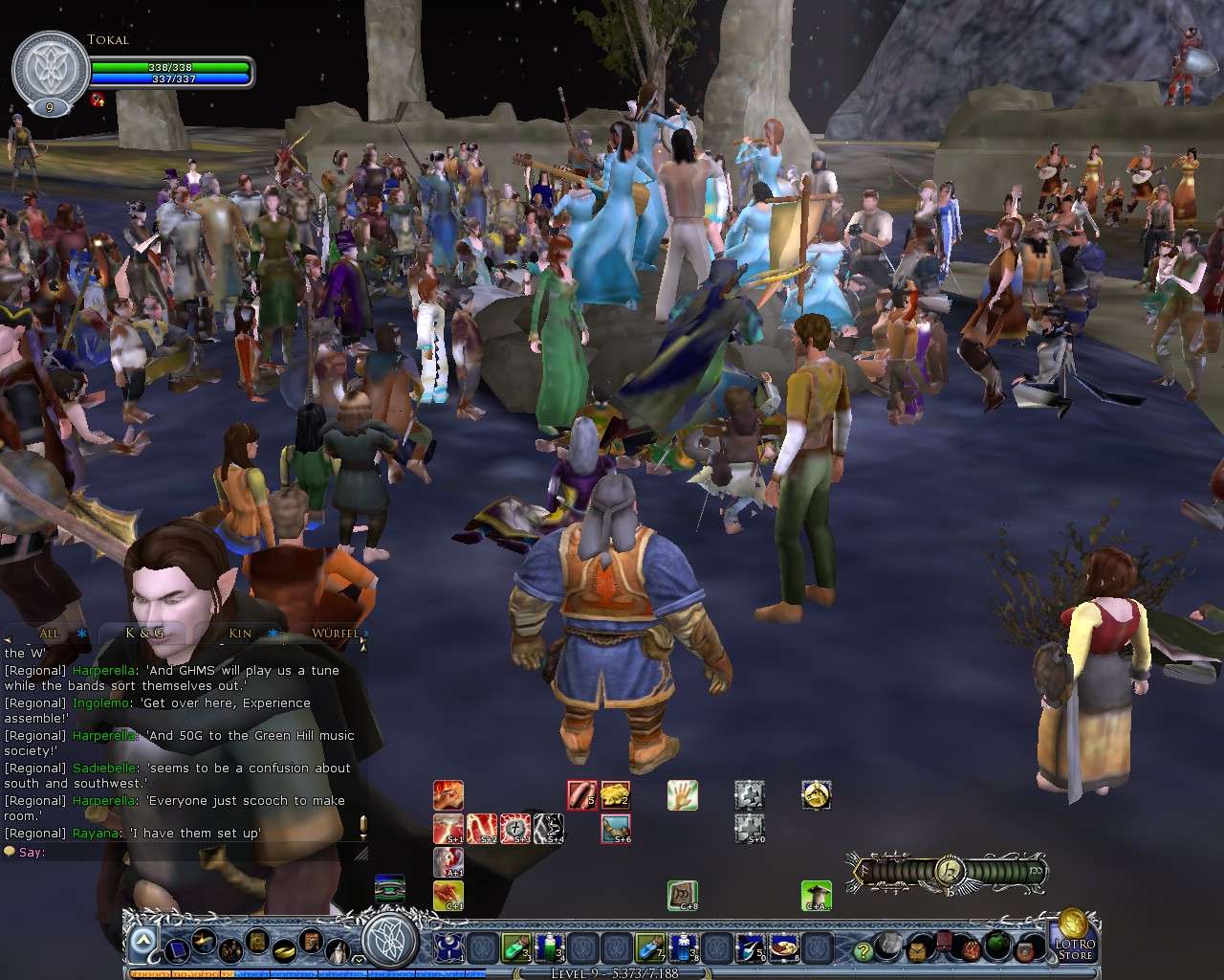 Image: The bands arrange for the last tune and the Battle of the Bands 03