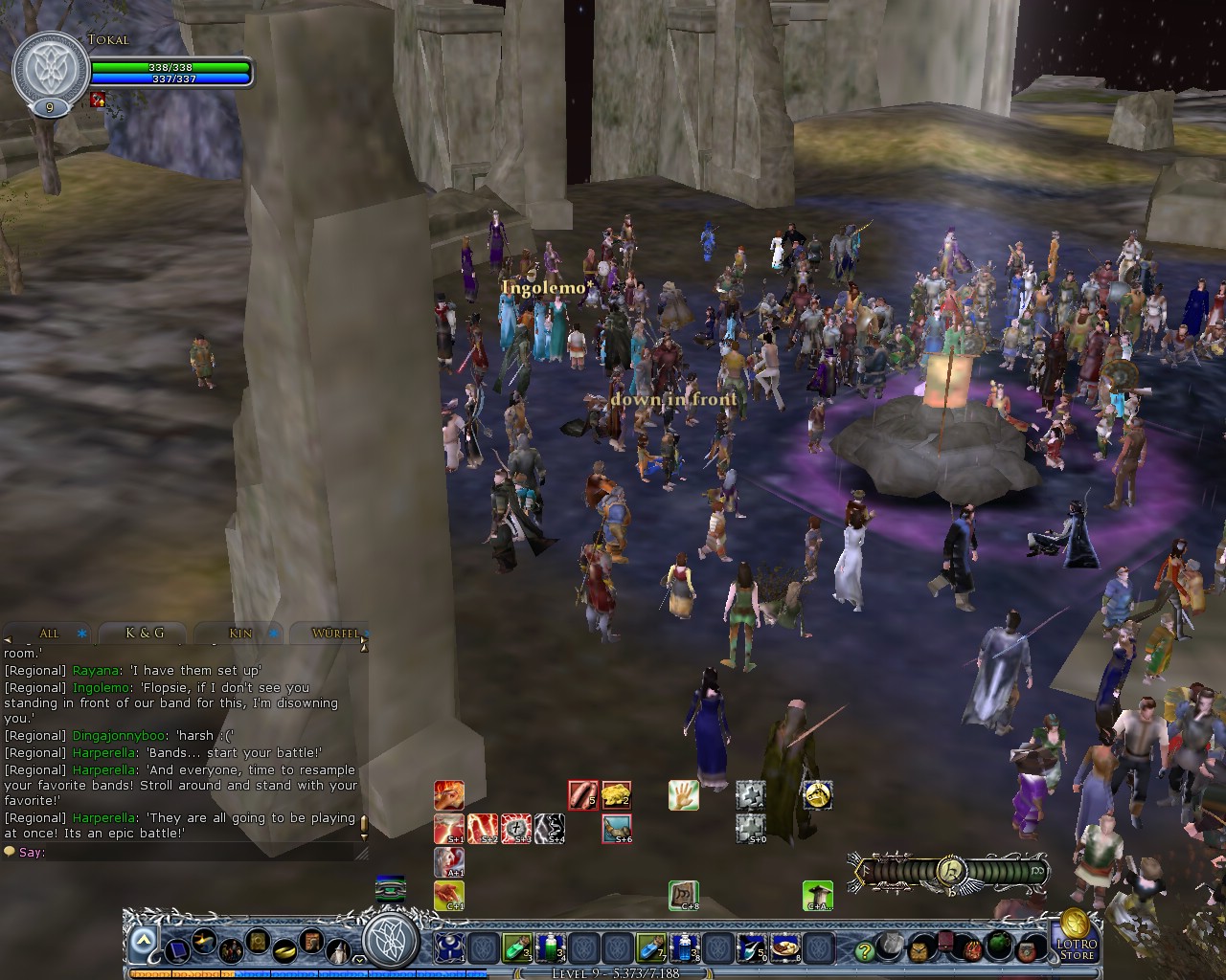 Image: The bands arrange for the last tune and the Battle of the Bands 07