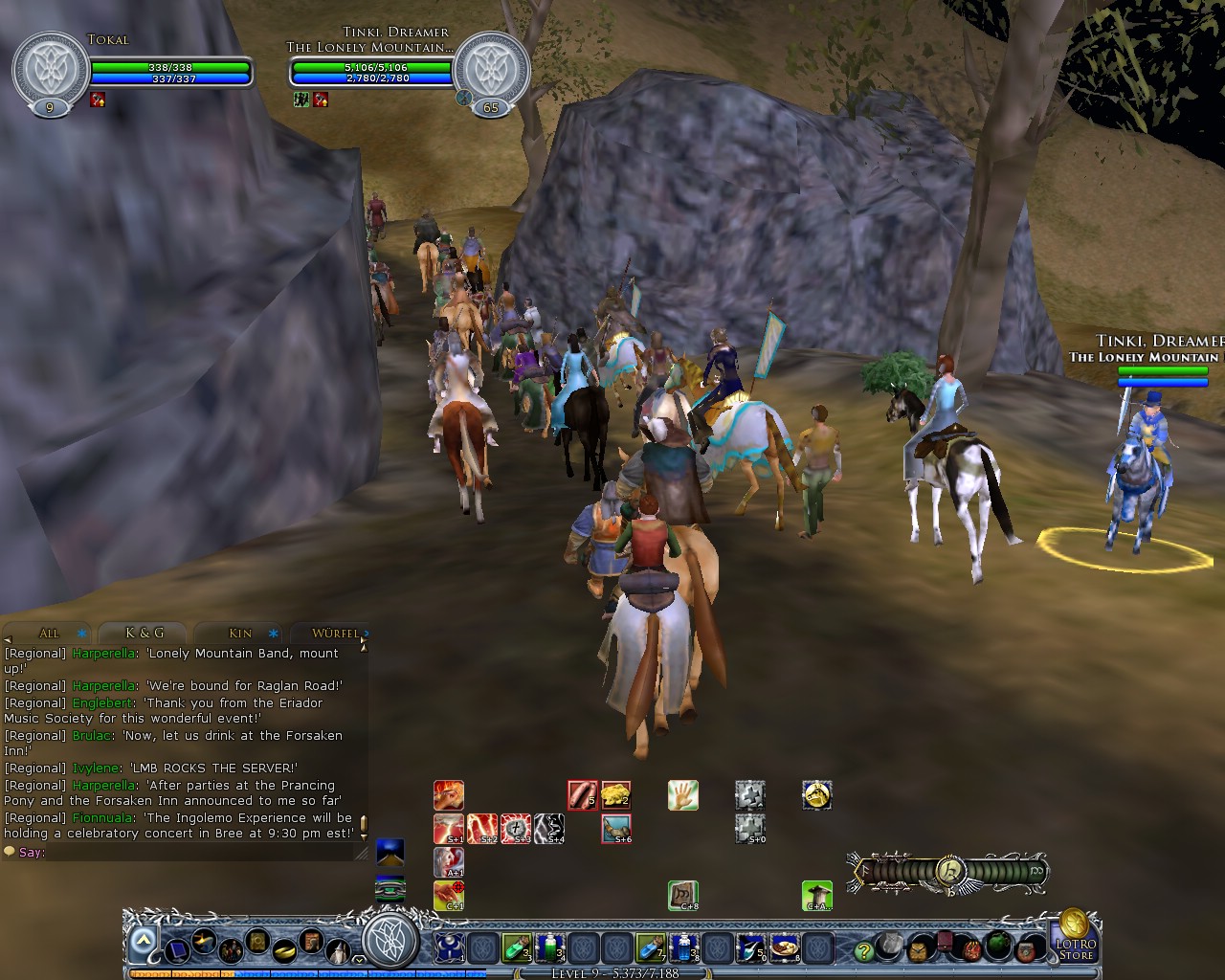 Image: The long procession walking from Weathertop to Bree 02